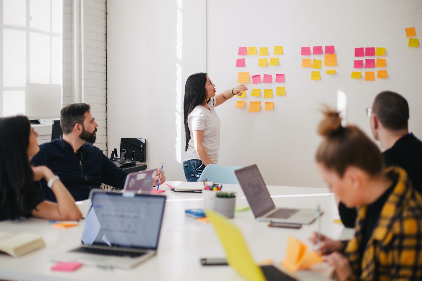 Workshop (©Jason Goodman on Unsplash) Workshop