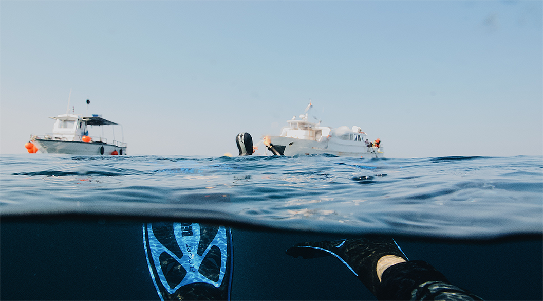 Photo Of Person Submerged On Ocean (© Pexels/Maël BALLAND - pexels.com. All rights reserved)