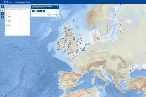 Map type “Measurements counts” for Cadmium contained in the «Heavy metals" variable group. You can use the «Layer animation» function to move from one layer to another and view the entire temporal extent of the data set.